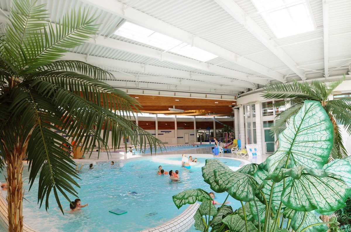 Intérieur de la piscine de Carpiquet