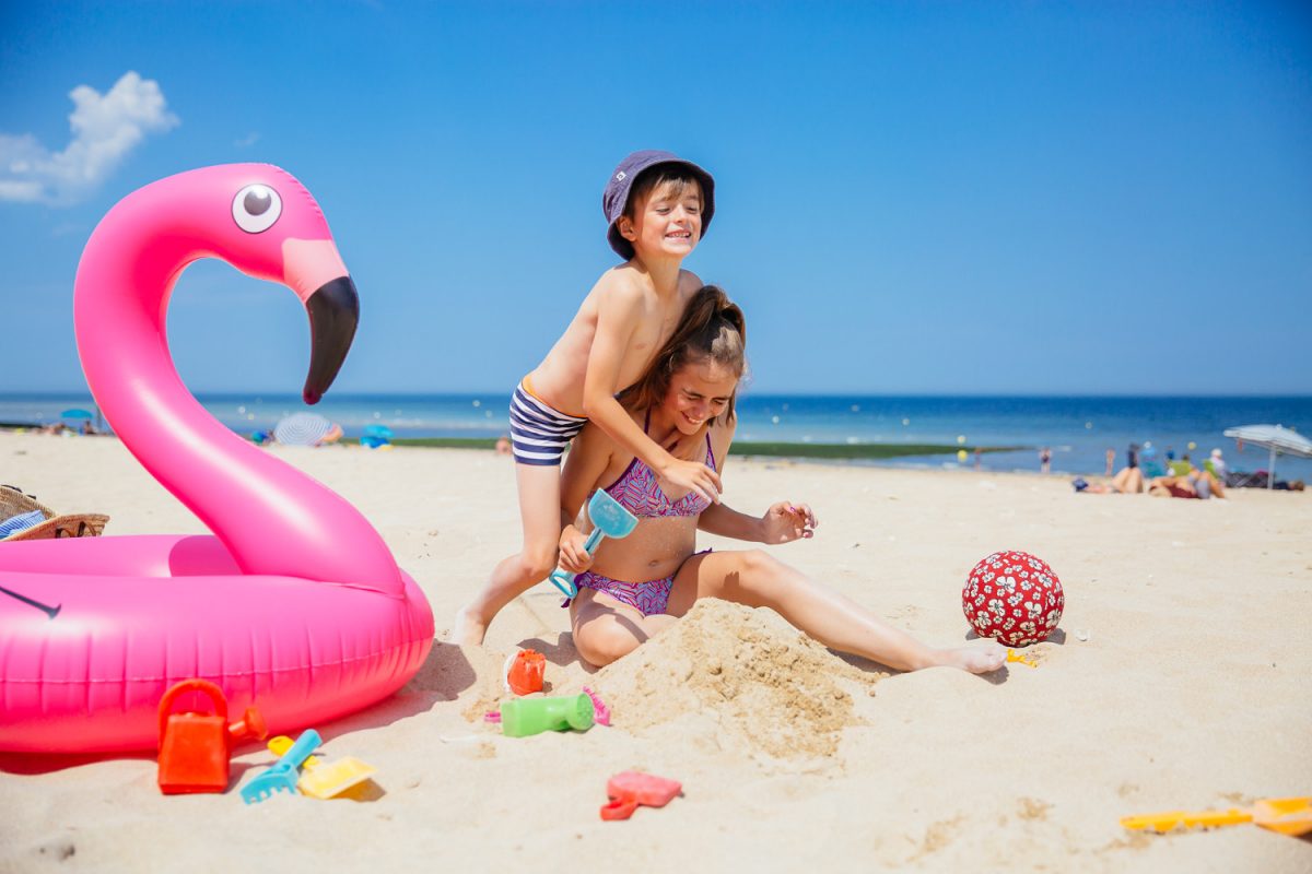 En famille à la plage, Hermanville, Lion sur mer