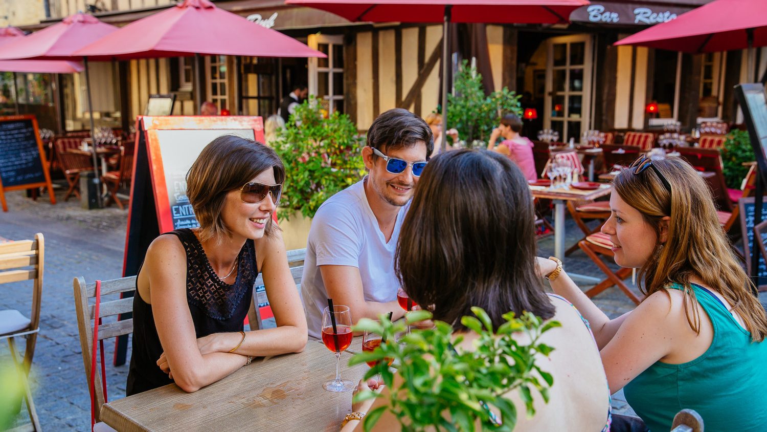 Top 10 Des Meilleures Terrasses A Caen La Mer Office De Tourisme Et Des Congres De Caen La Mer