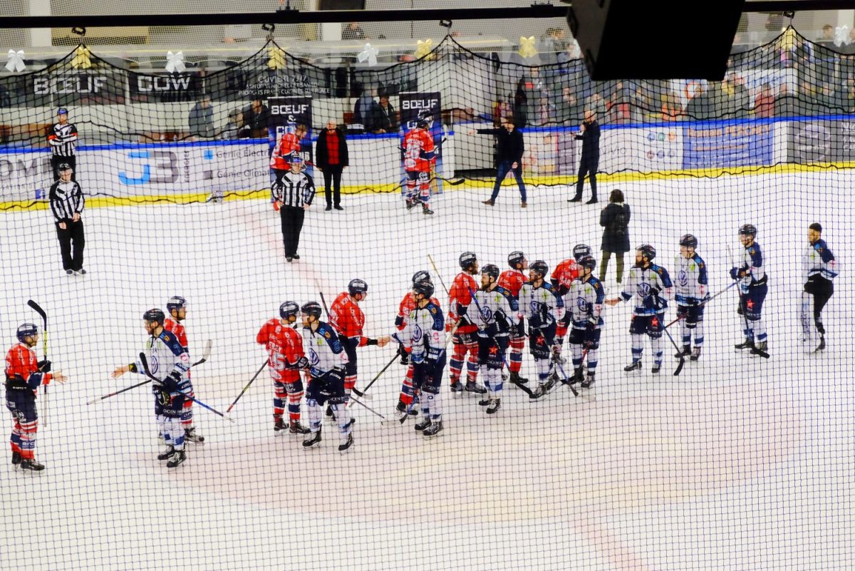 Match de hockey sur glace à Caen
