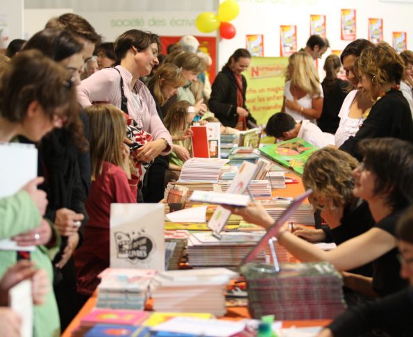 Époque, le salon des livres
