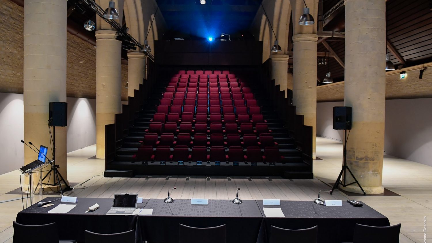 Lieux de réunion et séminaire