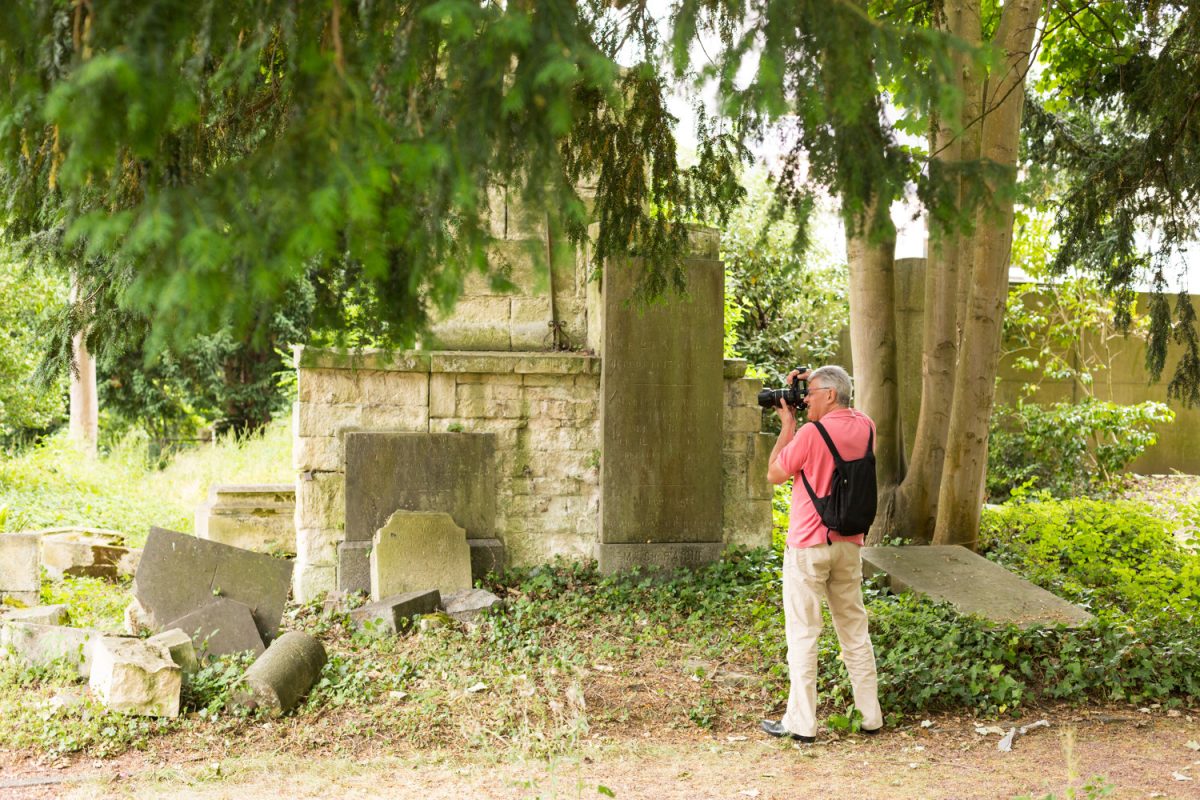 Cimetière dormant Saint-Pierre, Caen