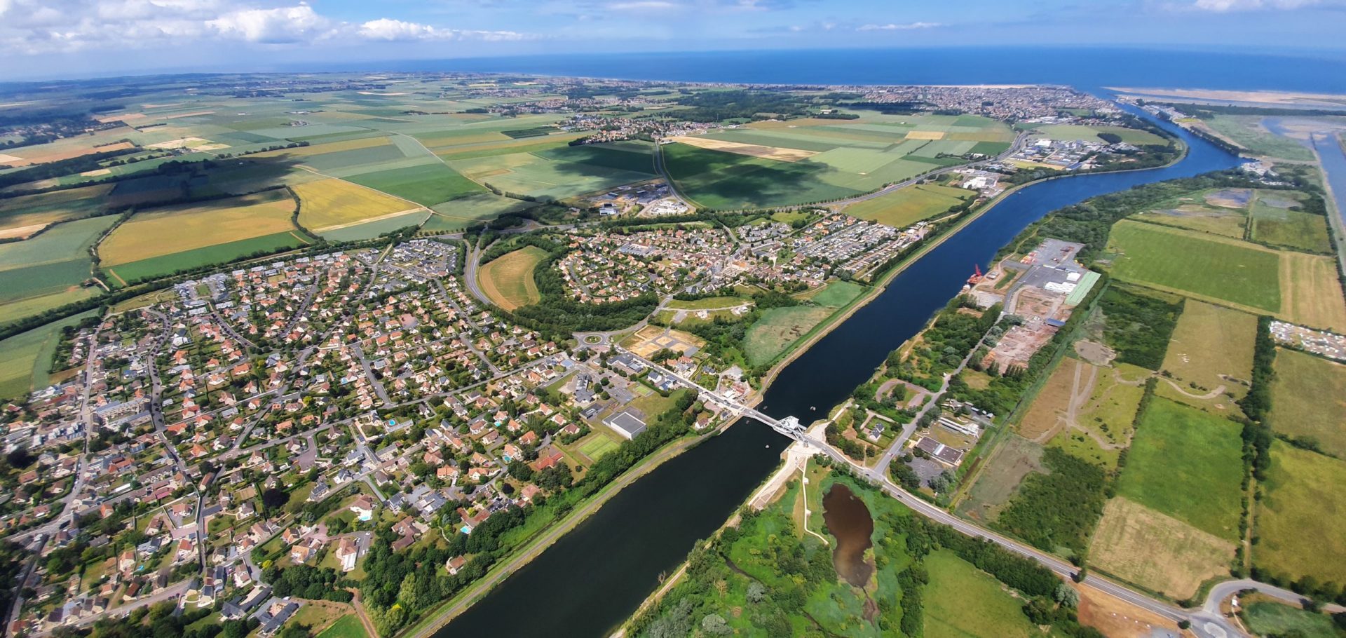 Survol de Sword beach en hélicoptère.