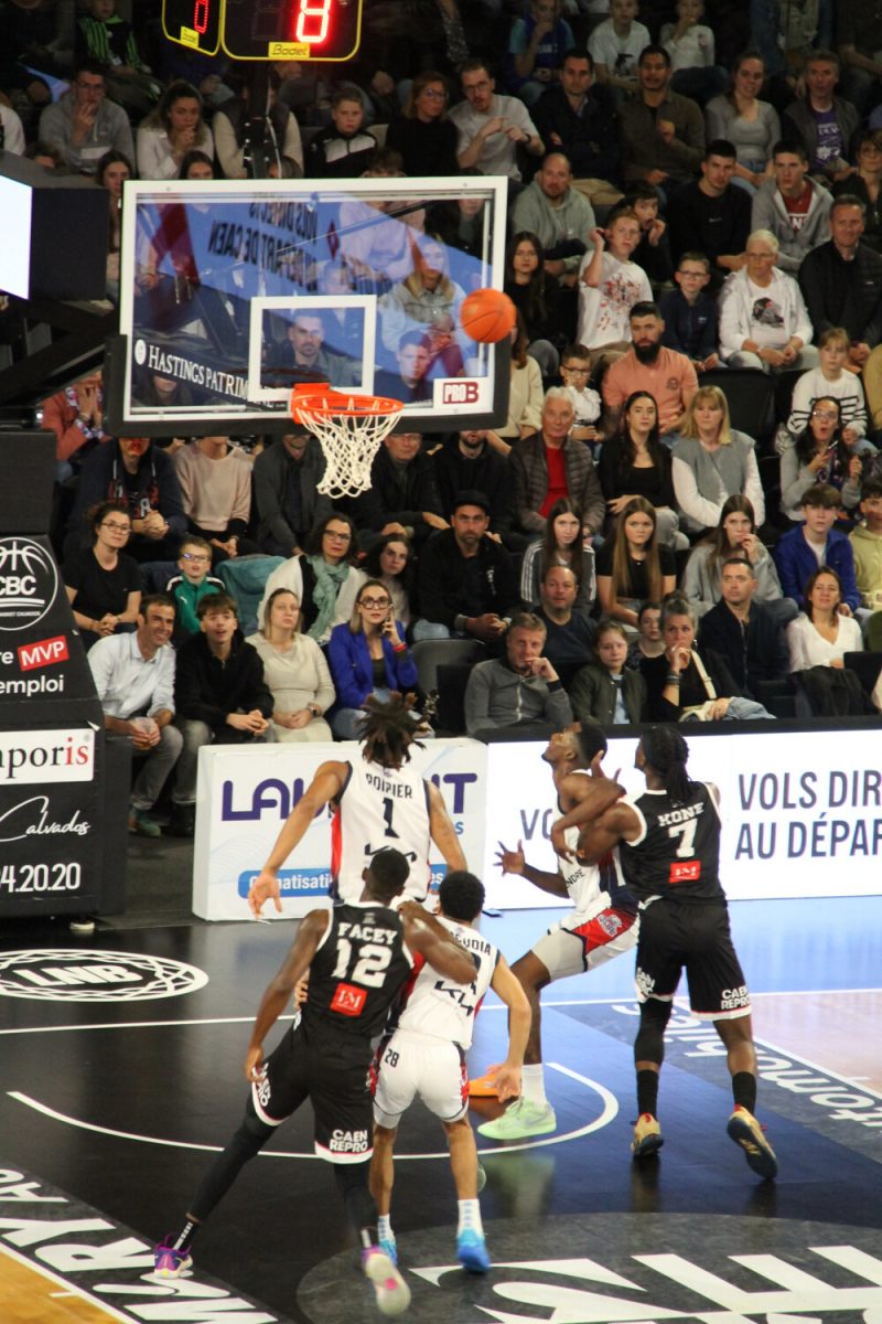 Match de Basket avec le CBC au Palais des Sports de Caen