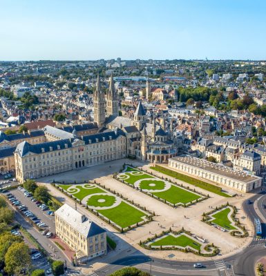 Caen la mer, à travers les siècles