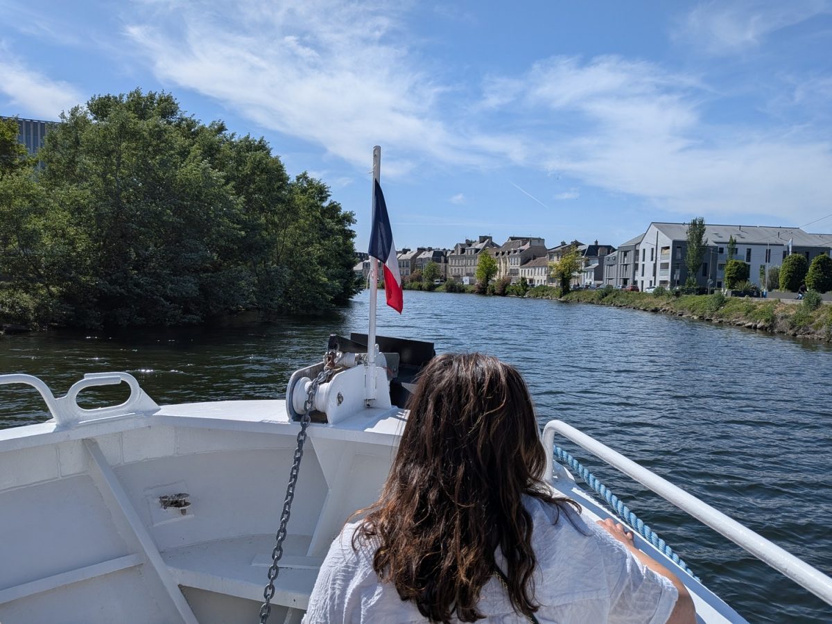 promenade en bateau, les vedettes caennaises