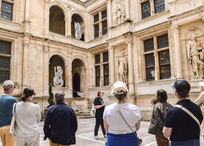 Renaissance 594714-Le_parcours_d_oeuvres_du_Millenaire_de_Caen