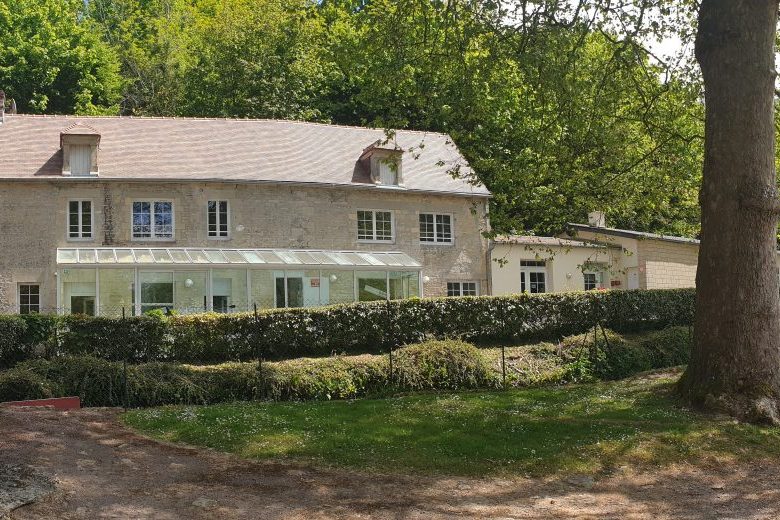 centre le Moulin de Barbières, extérieur