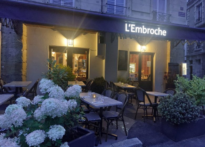 Terrasse du restaurant L'Embroche à Caen en Normandie