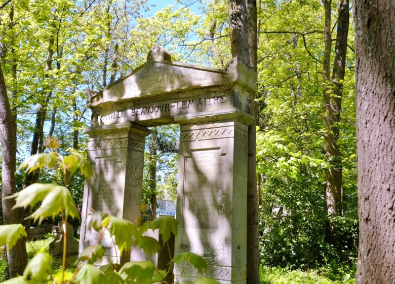 283932-Cimetiere-dormant–cimetiere-protestant-Caen-la-mer-Tourisme—Alix-JONET-1200px-2