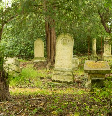 Le cimetière dormant des Quatre-Nations