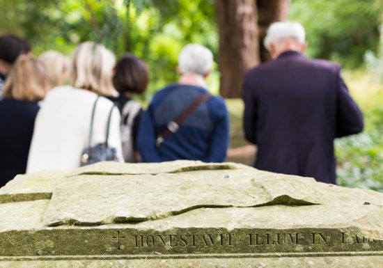 294081-Cimetiere-dormant-Saint-Pierre-a-Caen-Caen-la-mer-Tourisme—Pauline—Mehdi—Photographie-1200px