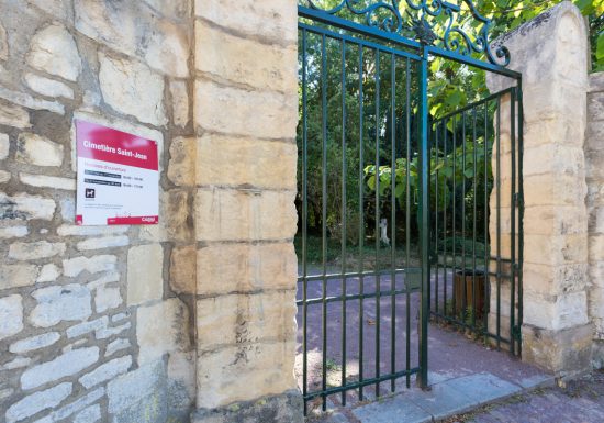 294091-Cimetiere-dormant-de-Saint-Jean–Caen-Caen-la-mer-Tourisme—Pauline—Mehdi—Photographie-1200px