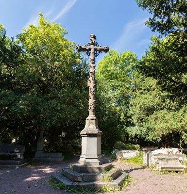 Le cimetière dormant Saint-Jean