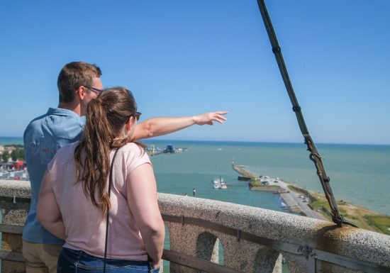 Phare_de_Ouistreham-Caen_la_mer_Tourisme___Alix_JONET
