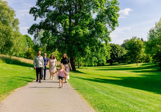 La_vallee_des_jardins__Caen-Caen_la_mer_Tourisme___Les_Conteurs_(Droits_reserves_OTC)-1200px