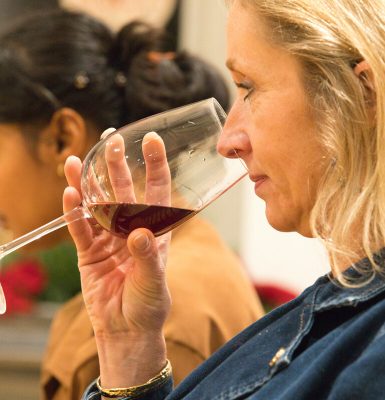 Atelier dégustation de vin rouge avec The Art of Wine Academy (en français)
