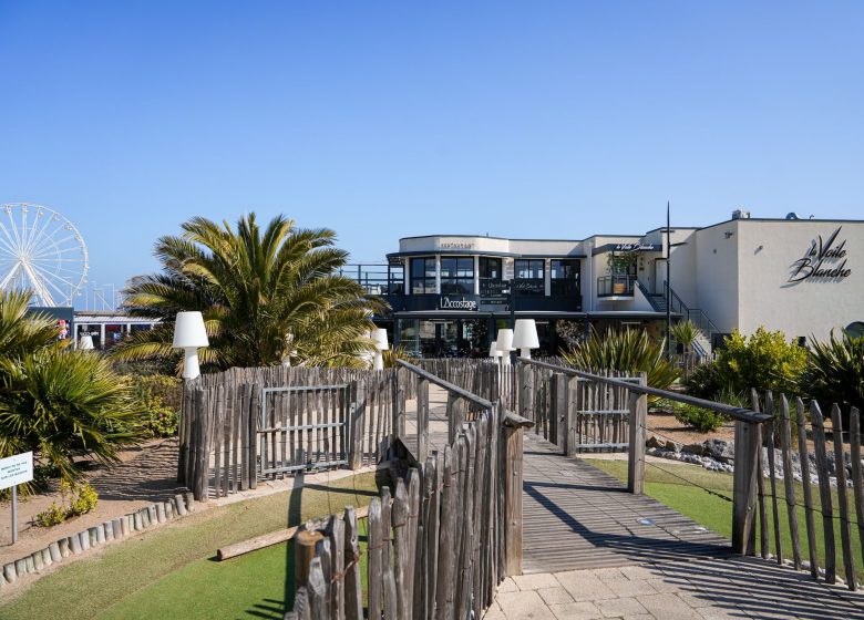 l-accostage-vue-exterieur