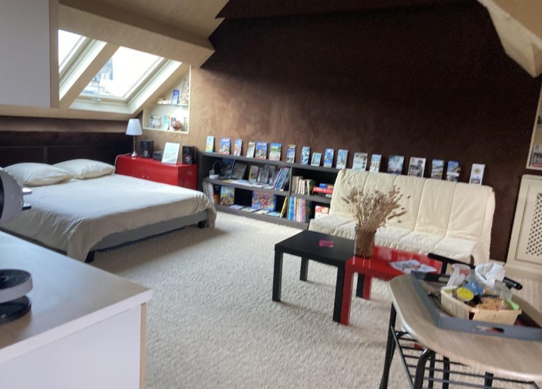 Chambre – Studio avec vue sur l’Abbaye aux Dames