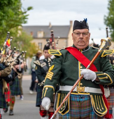 Grande Parade des Pipes & Drums