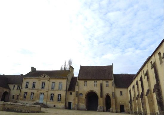 Caen__Abbaye_d_Ardenne-IMEC-Caen_la_mer_Tourisme___Jean_REMY-52686