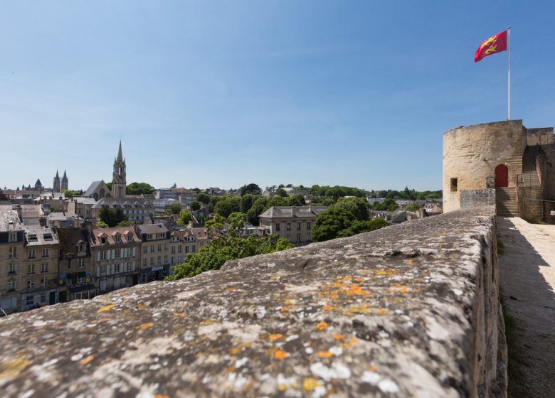 Caen__chateau_de_Caen-Caen_la_mer_Tourisme___Pauline___Mehdi_-_Photographie-46297-1200px