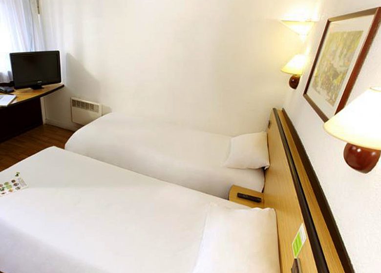 Hotel Kyriad Caen Nord – chambre