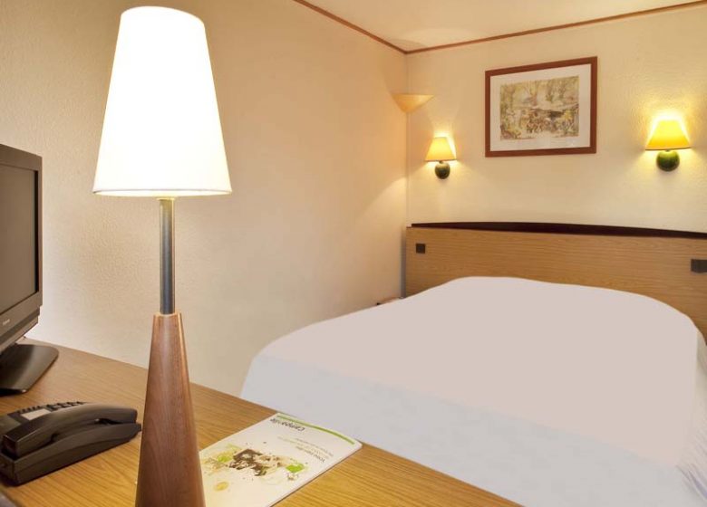 Hotel Campanile Caen Mondeville – chambre double
