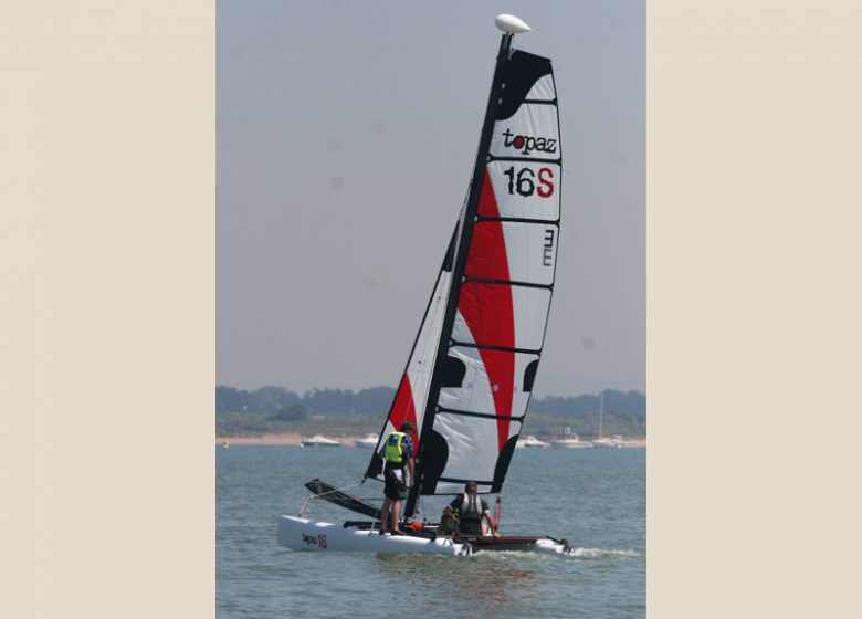 Catamaran dans la Baie de Sallenelles