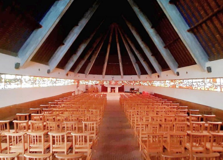 Intérieur de la Chapelle de la Brèche à Hermanvile-sur-Mer Calvados Normandie