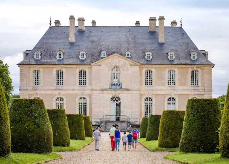 Chateau et jardins de Vendeuvre par Anibas Photography