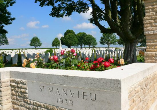 Cimetière militaire britannique Saint Manvieux Norrey