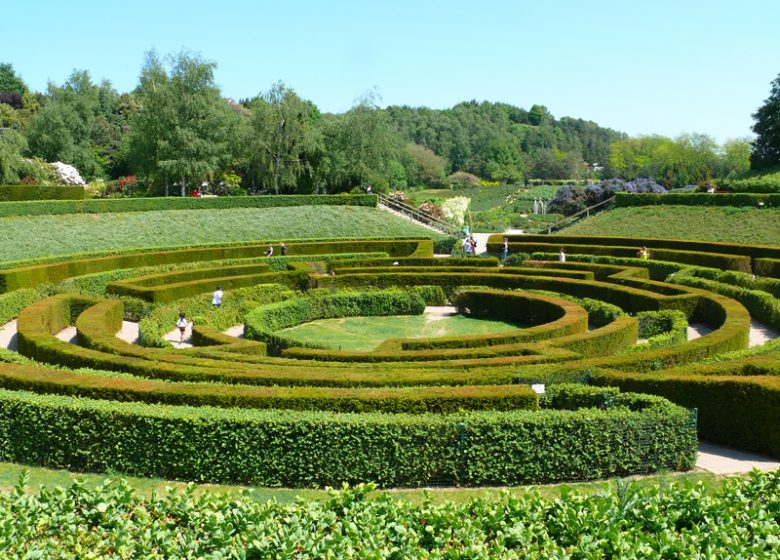 Labyrinthe du parc de la colline aux oiseaux à Caen dans le Calvados