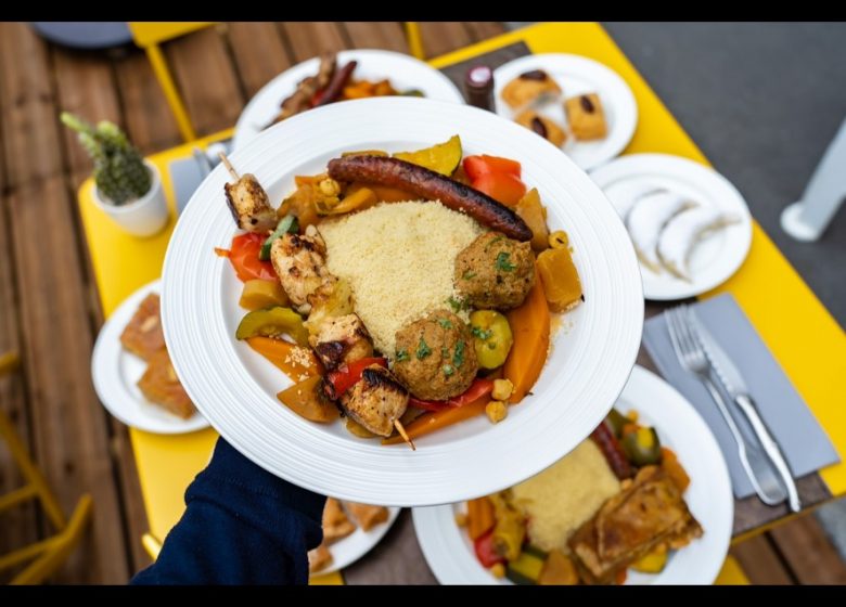 Plat de couscous à l'Oriental Couscous