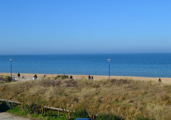 les-pieds-dans-l-eau-vue-terrasse-2