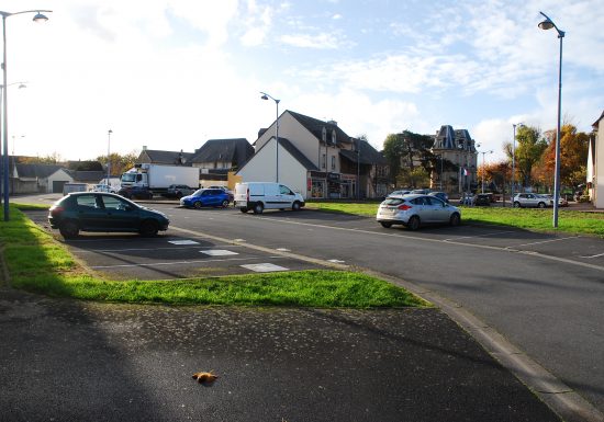 DSC_9823AIRE DE CAMPING-CARS COMMUNALE D’HERMANVILLE-SUR-MER