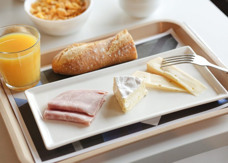 Petit-déjeuner buffet