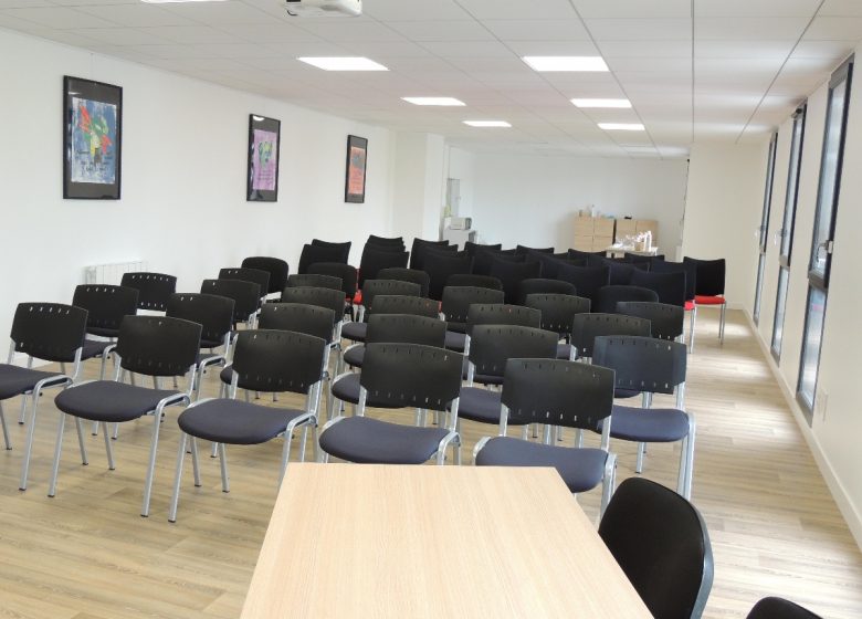Salle de réunion en conférence