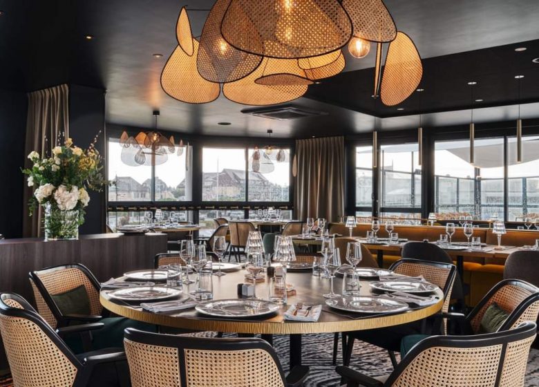 la-voile-blanche-salle