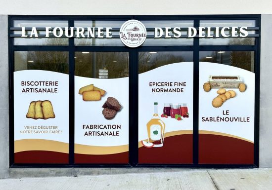 la-fournee-des-delices-facade-boutique