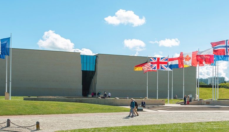 FacadeSansRoute©LeMemorialdeCaen