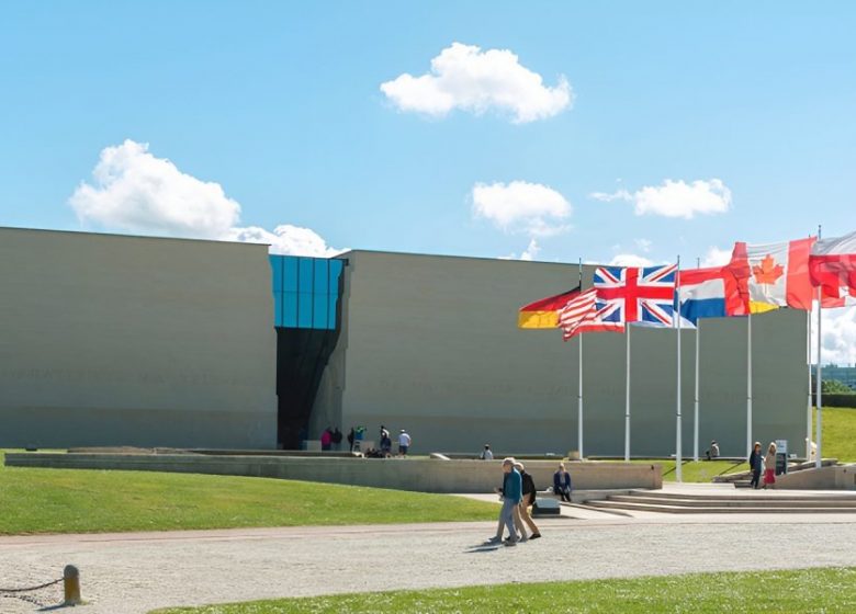 FacadeSansRoute©LeMemorialdeCaen