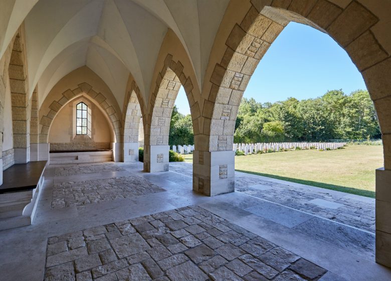 Hermanville-sur-Mer__cimetere_militaire_britannique-Caen_la_mer_Tourisme___Fabien_MAHAUT