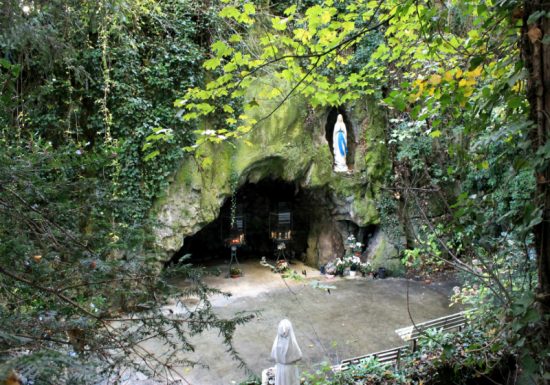 grotte-petit-lourdes-herouville-saint-clair-2