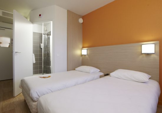 Hotel Première Classe St Contest – chambre twin
