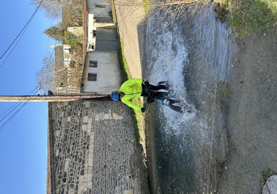 Trott&rsquo;in Caen Franchissement d&rsquo;une rivière