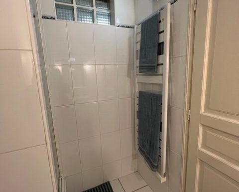 la-belle-de-nacre-salle-de-douche-1