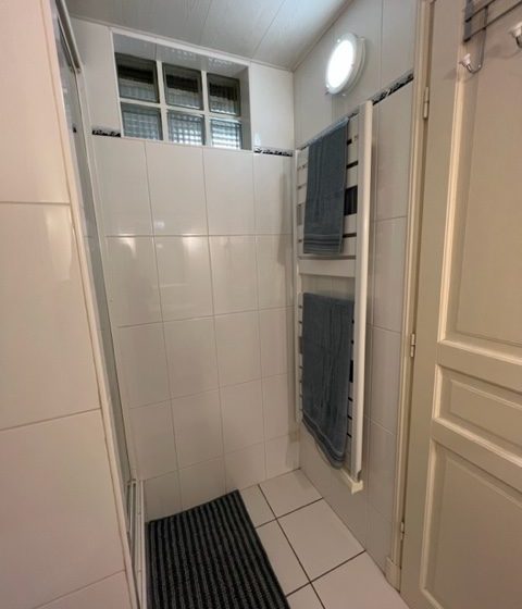 la-belle-de-nacre-salle-de-douche-1