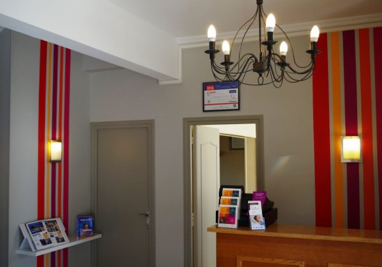 hotel-le-savoy-reception